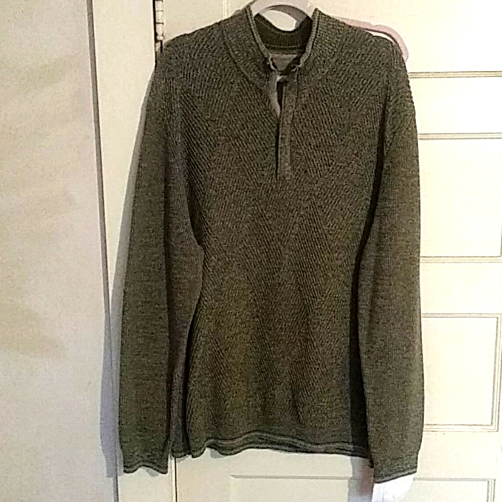 NWOT mens Tommy Bahama sweter